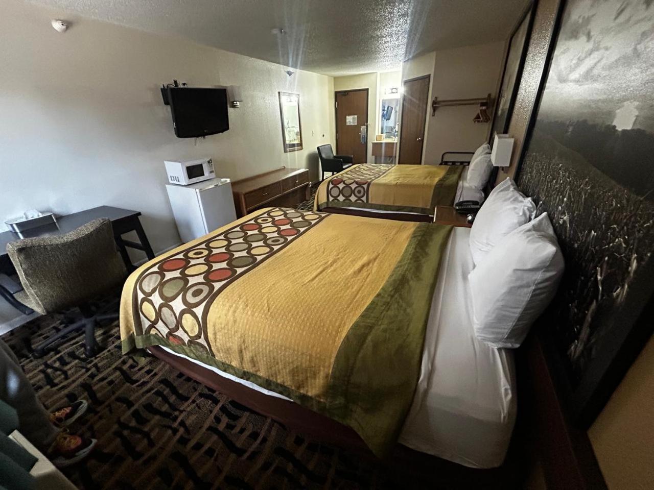 Oyo West Point Inn Luaran gambar