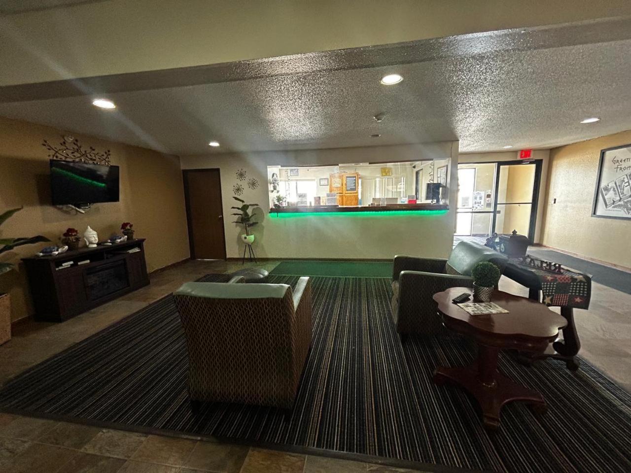 Oyo West Point Inn Luaran gambar