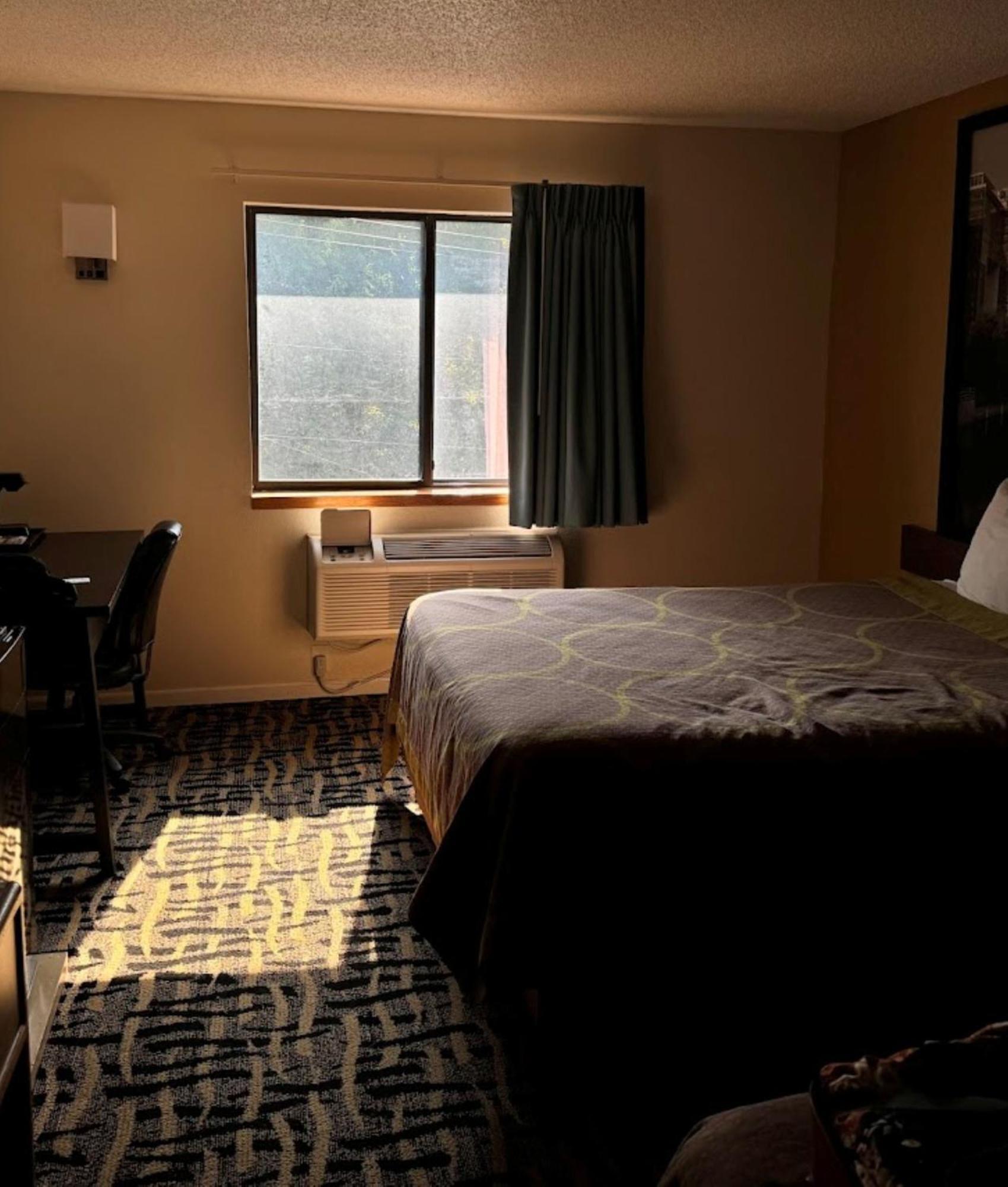 Oyo West Point Inn Luaran gambar